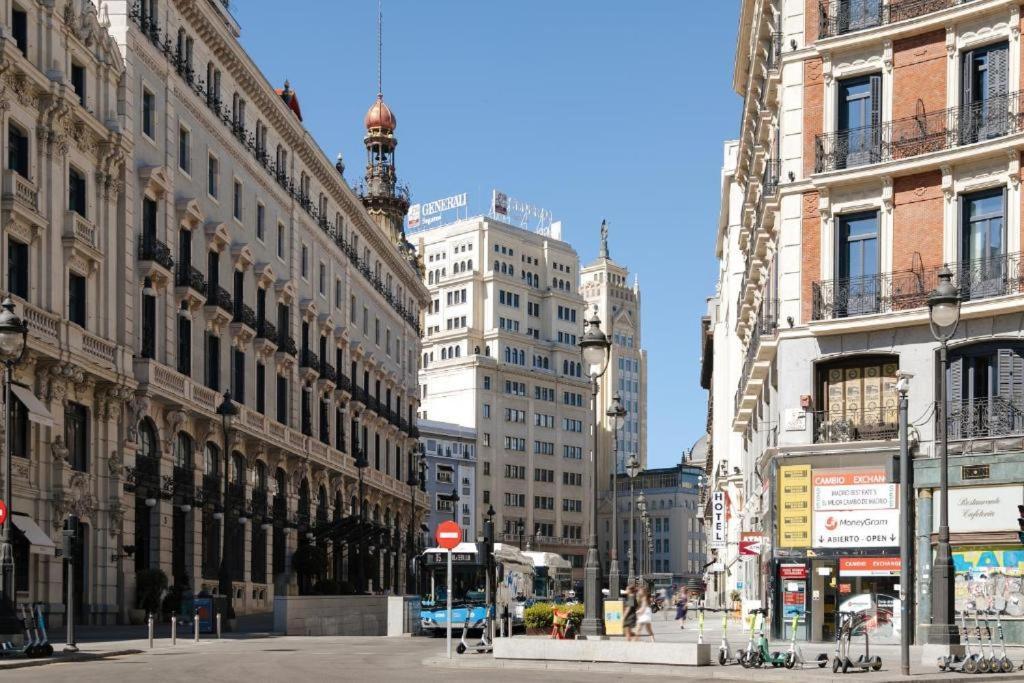 Suara Apartamentos 1 Madrid Luaran gambar