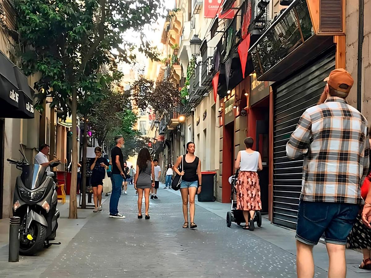 Suara Apartamentos 1 Madrid Luaran gambar